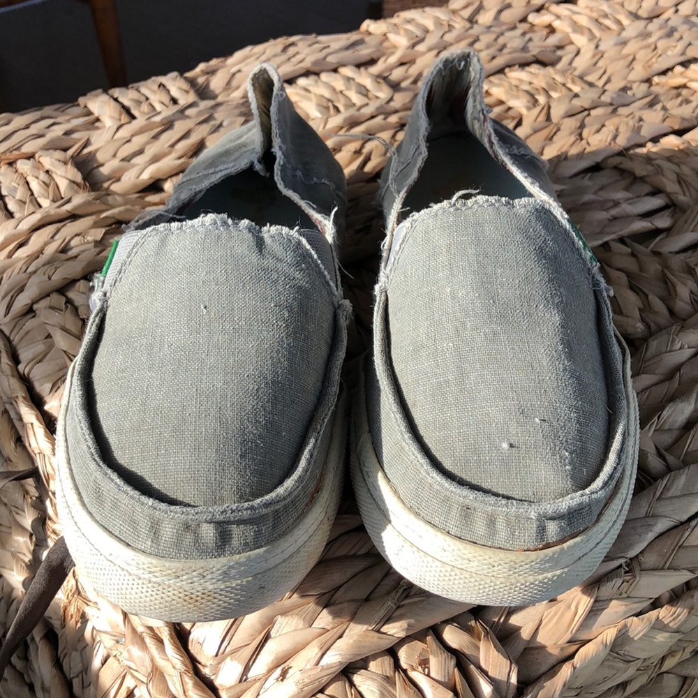 Sanuk Womens Distressed Casual Shoe